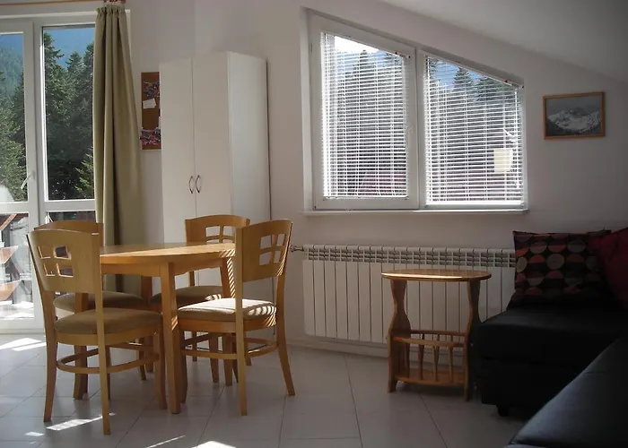 Iglika 2 Floor Borovec